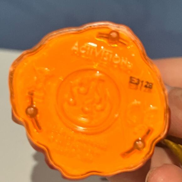 Activision Skylanders Polar Whirlwind Giants Video Game Action Figure - Picture 6 of 6